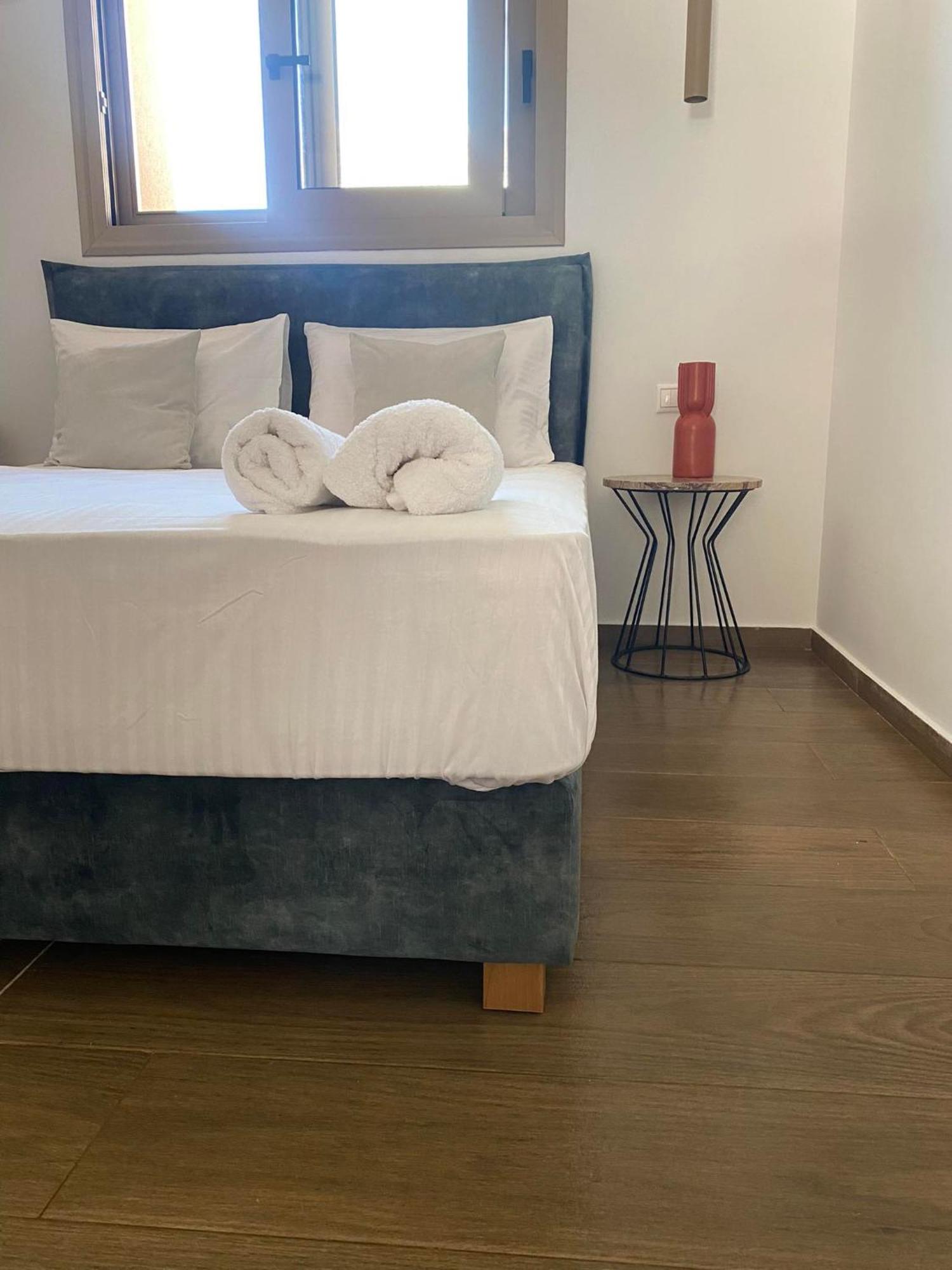 Oniropetra Luxury Suites Armakha Exterior photo