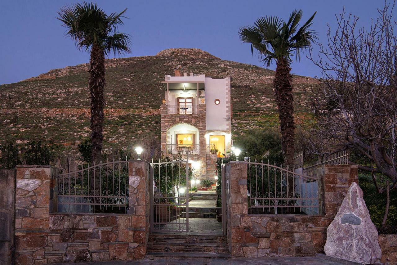 Oniropetra Luxury Suites Armakha Exterior photo