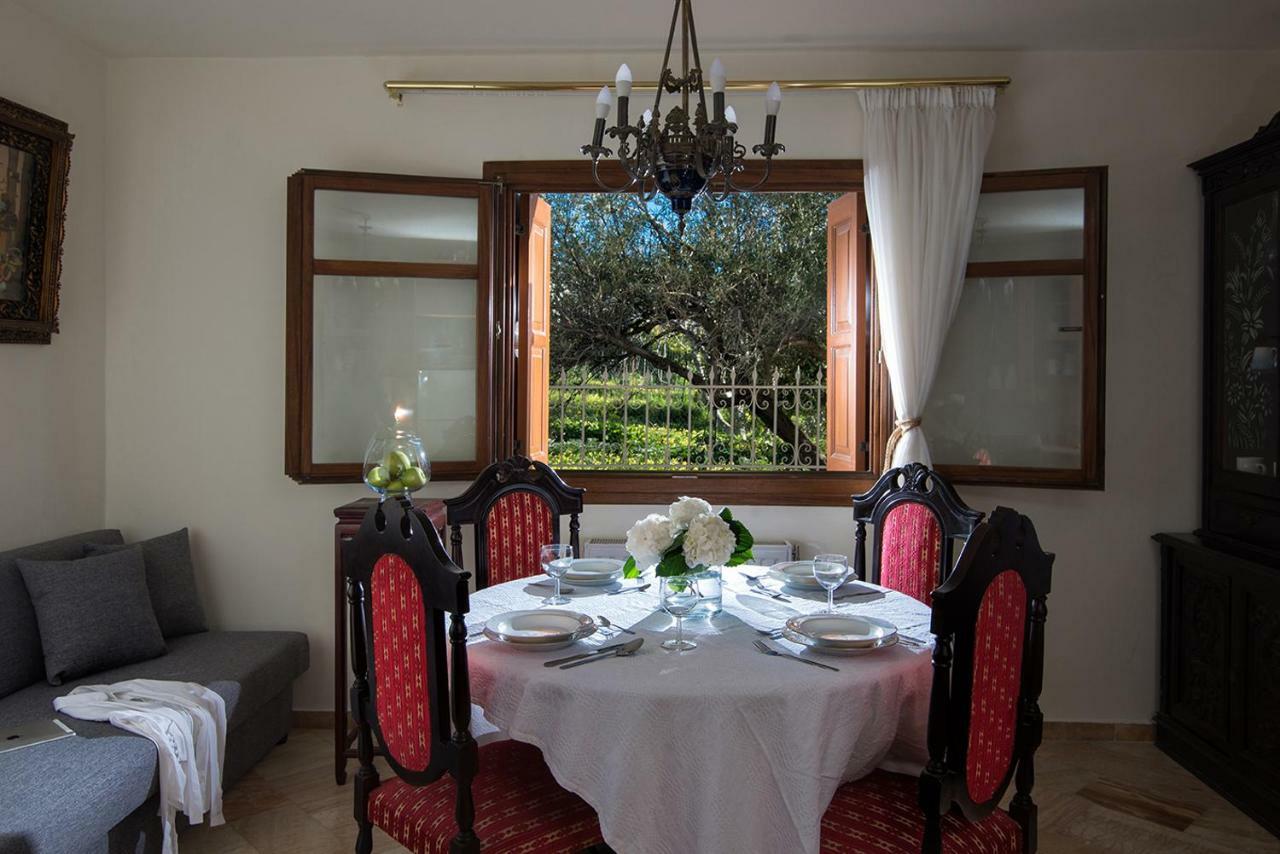 Oniropetra Luxury Suites Armakha Exterior photo